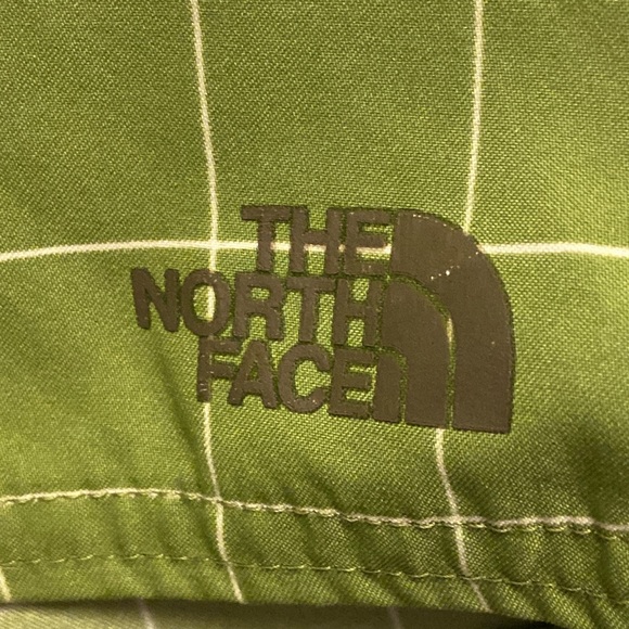 The North Face Men’s Size Medium Green Checked Board Shorts 3223 - Picture 3 of 7